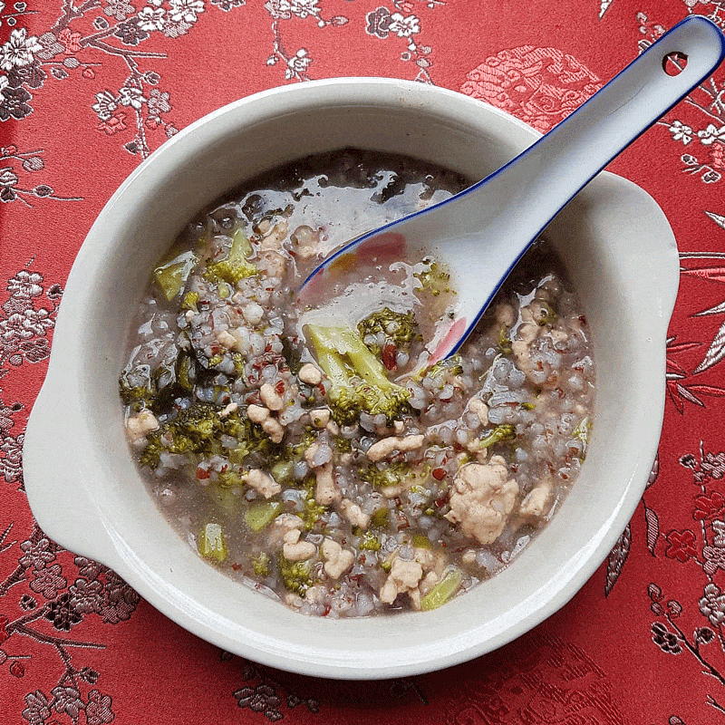 Broccoli and Chicken Brown Rice Porridge